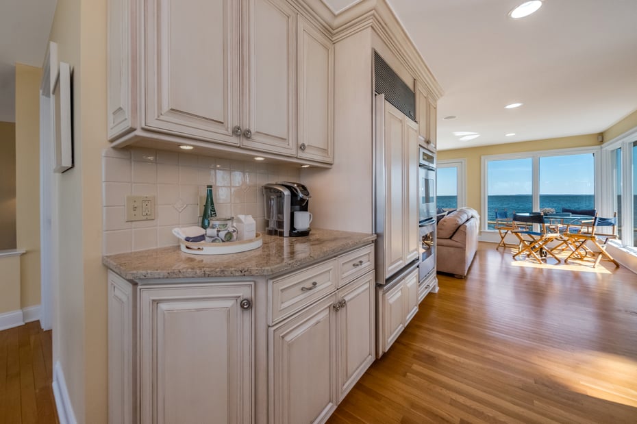 6 Point Road Photo 17