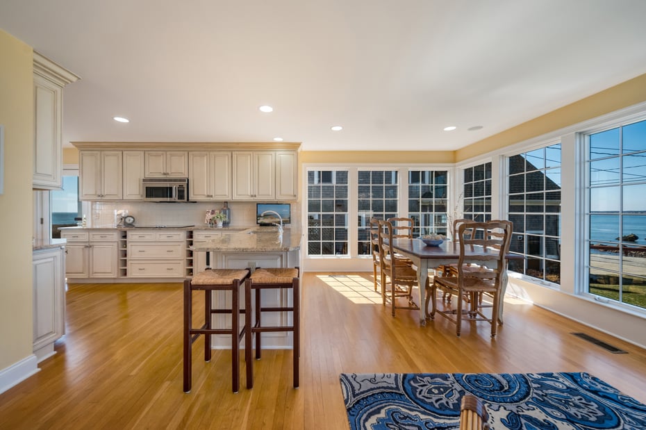 6 Point Road Photo 20