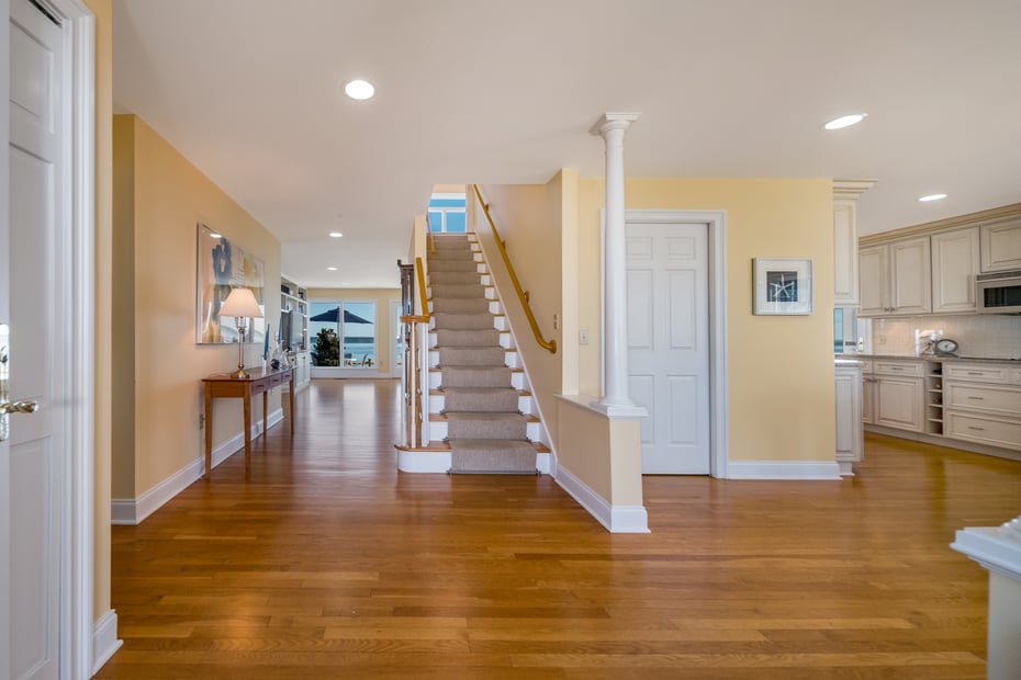 6 Point Road Photo 32