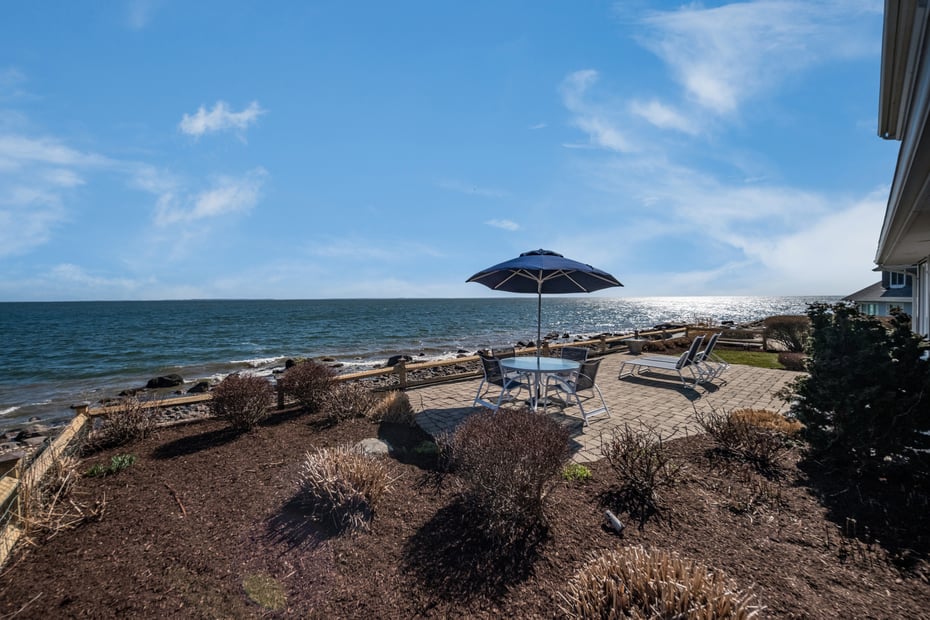 6 Point Road Photo 42