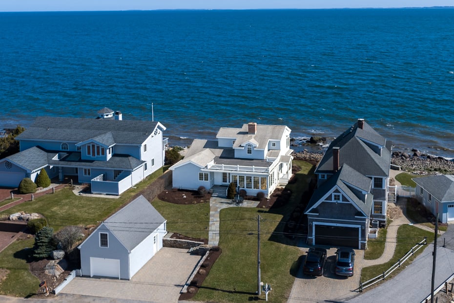 6 Point Road Photo 1