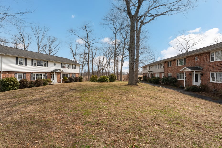 280 East Main Street  #B5 Photo 13