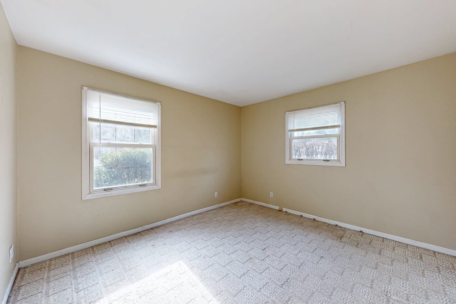 13 Fairchild Drive Photo 16