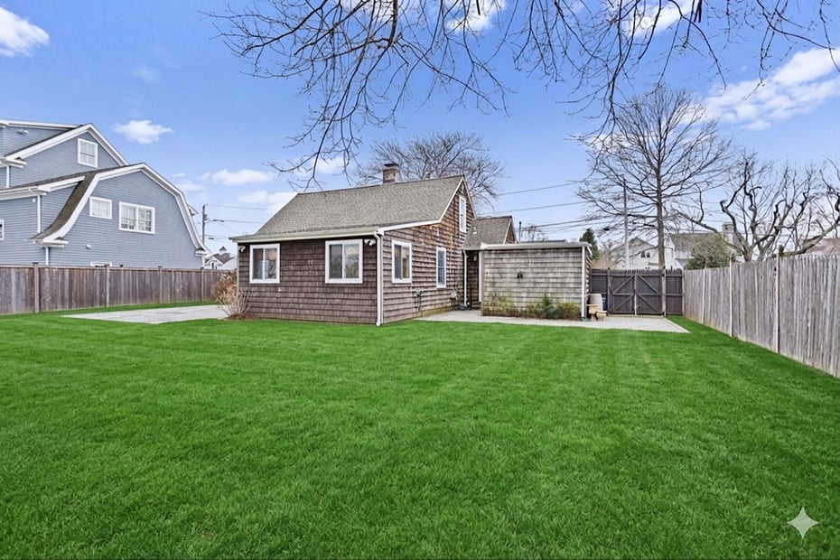 21 Eunice Avenue Photo 27