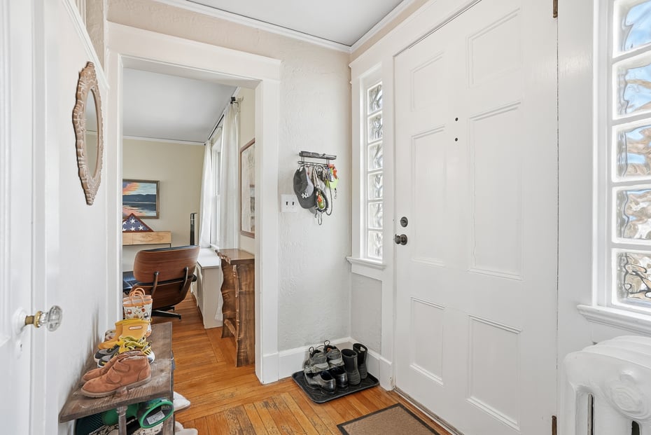68 Allen Street Photo 5