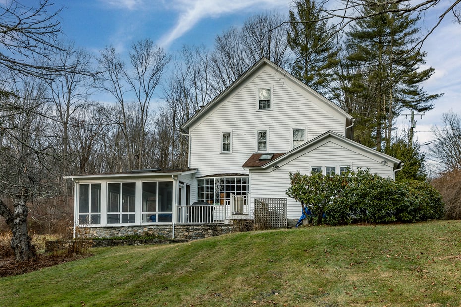 197 Skyline Ridge Road Photo 4