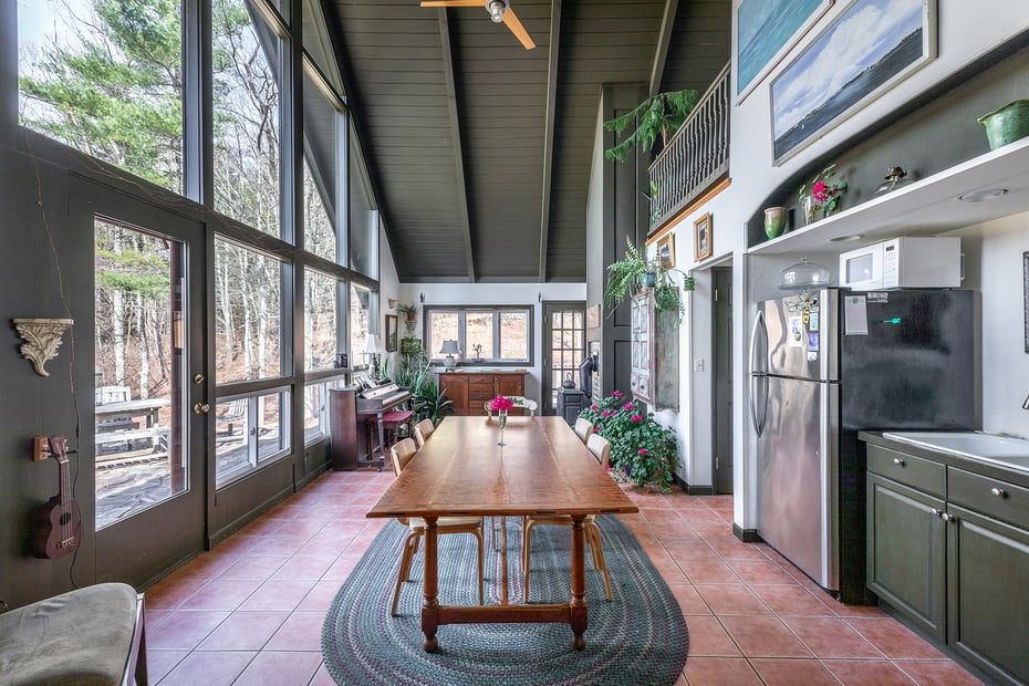 19 Hollenbeck Road Photo 16