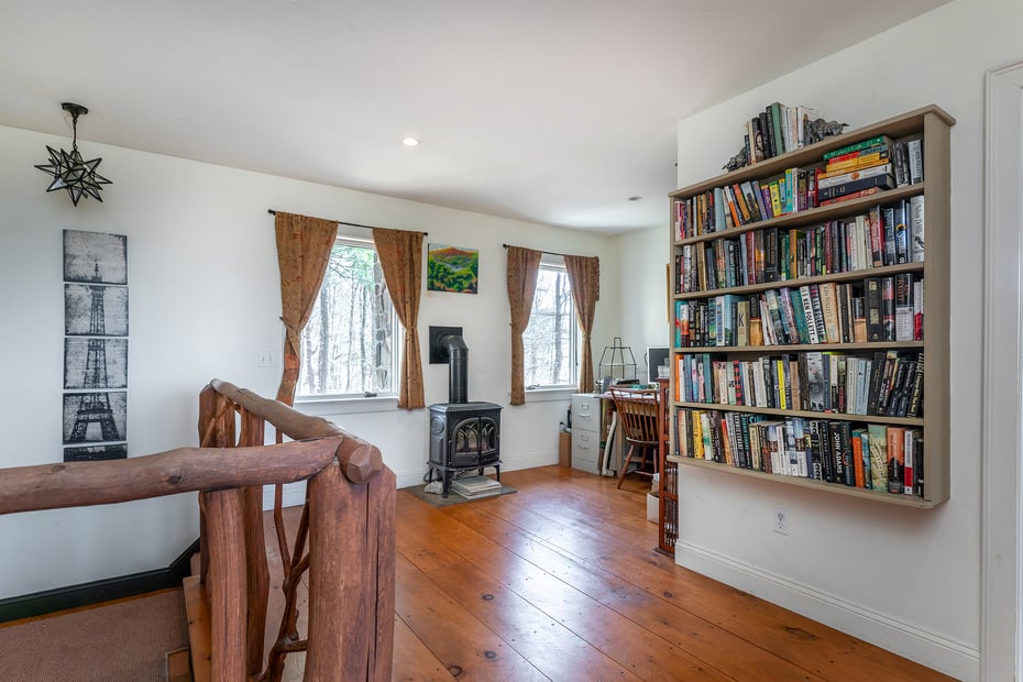 19 Hollenbeck Road Photo 23