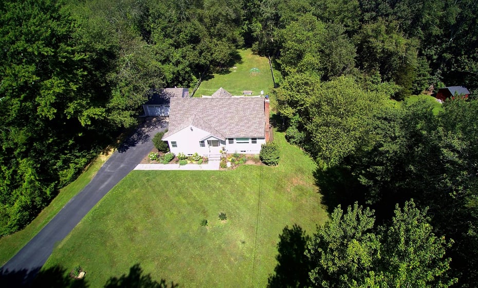 18 Head Of Meadow Road Photo 40