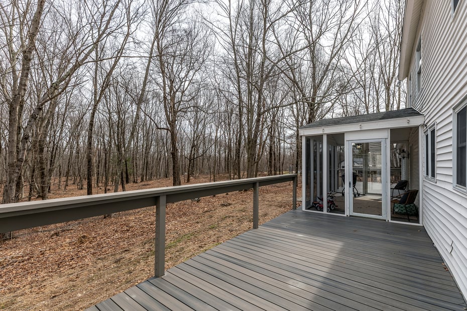 24 Hickory Lane Photo 25