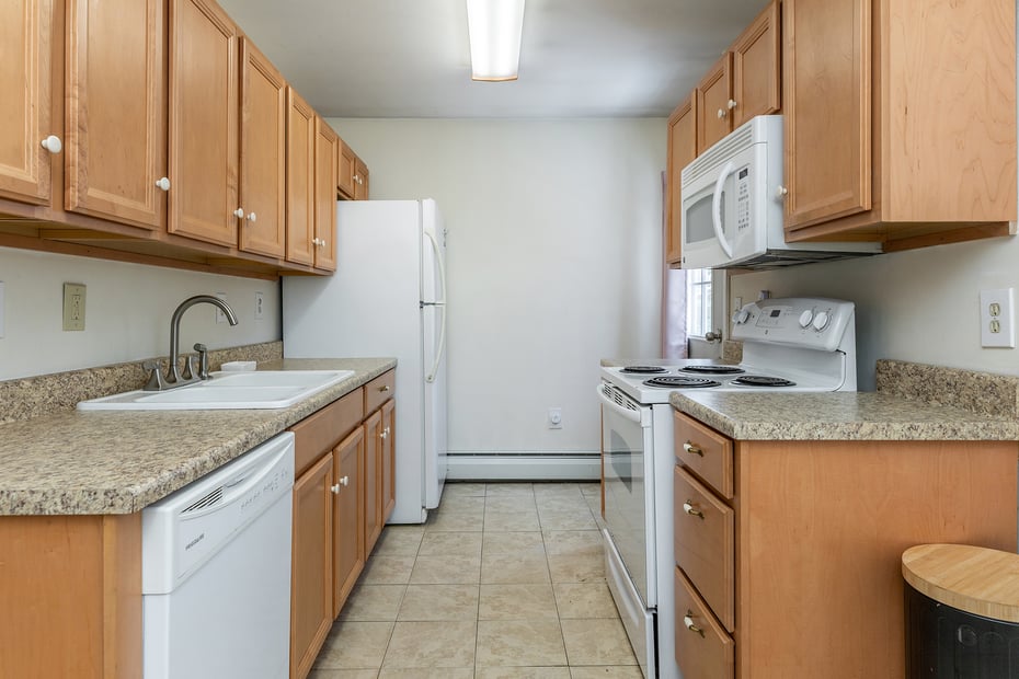 24 Hickory Lane Photo 30