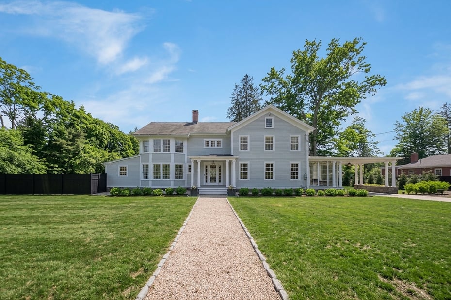 88 Main Street Photo 2