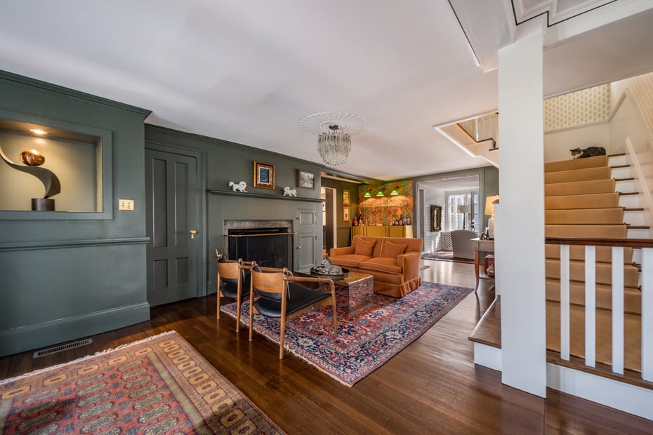 88 Main Street Photo 5