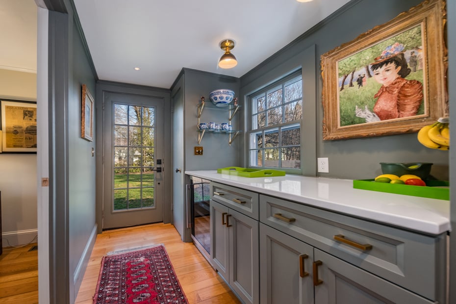 88 Main Street Photo 20