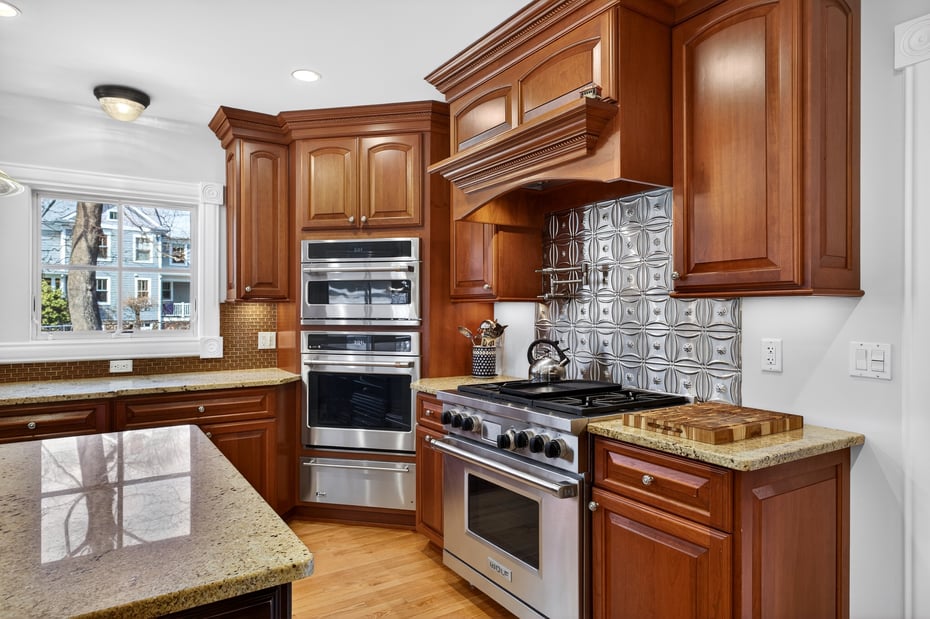 247 Broadway Photo 14