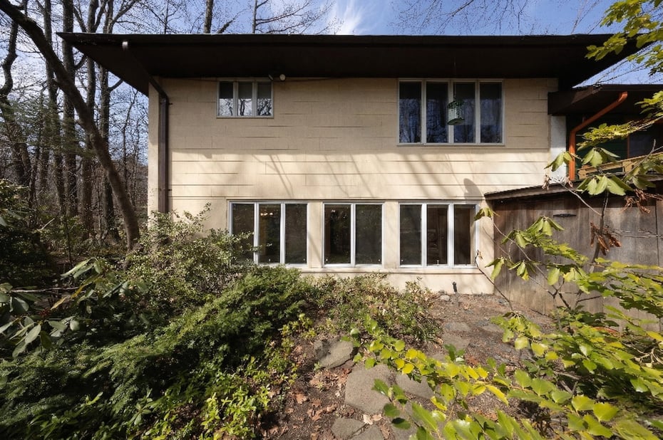 5410 Mosholu Avenue Photo 19