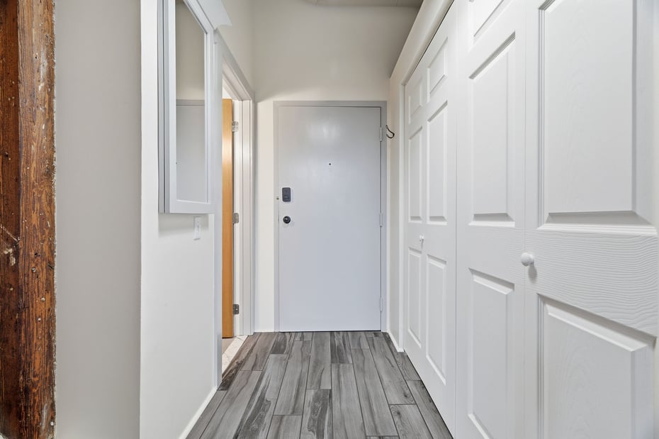 92 Main Street  #206 Photo 2