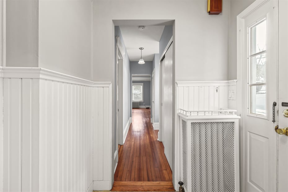 559 Bedford Road  #1st Floor Photo 2