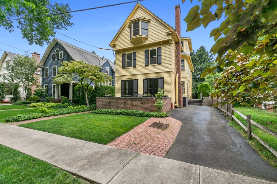 266 Everit Street Photo 2