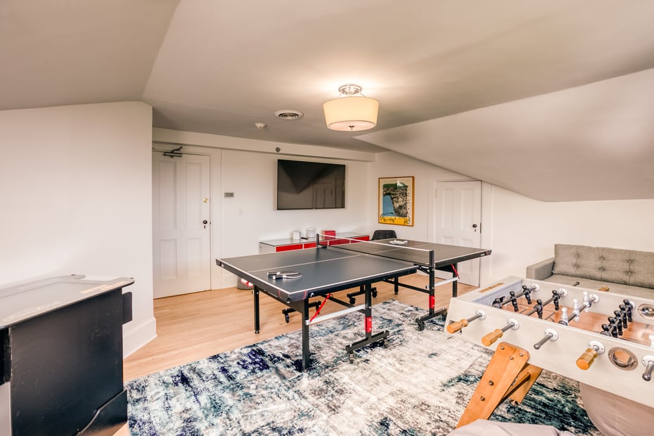 2 Kemble St Photo 30