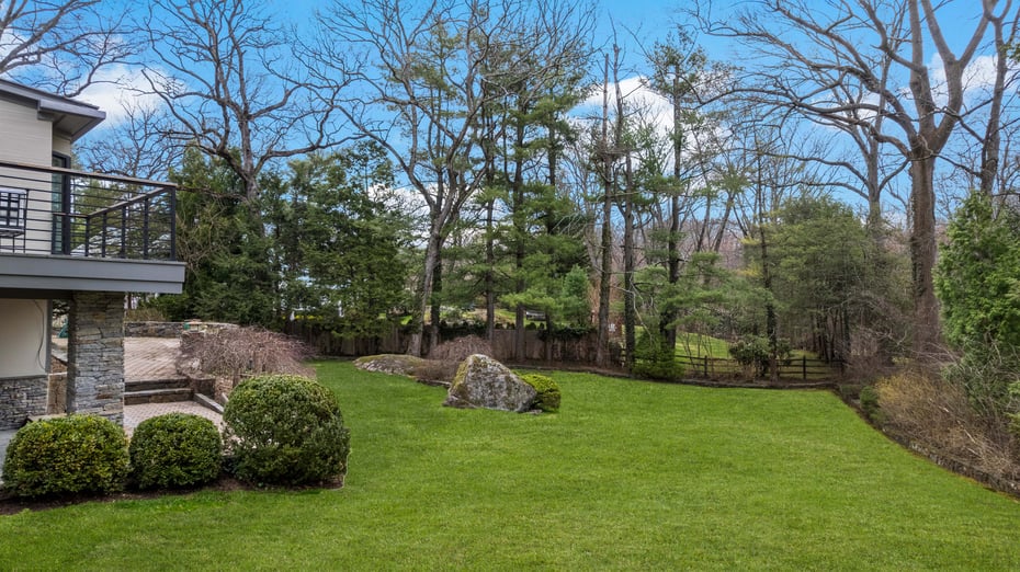 112 Woodlands Road Photo 33