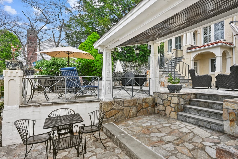 35 Euclid Avenue Photo 12