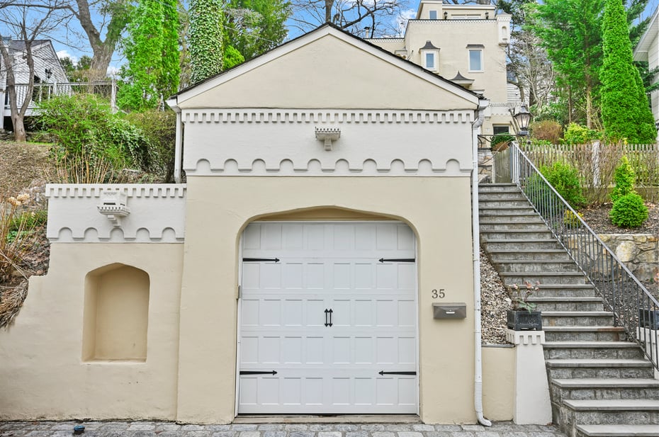 35 Euclid Avenue Photo 3