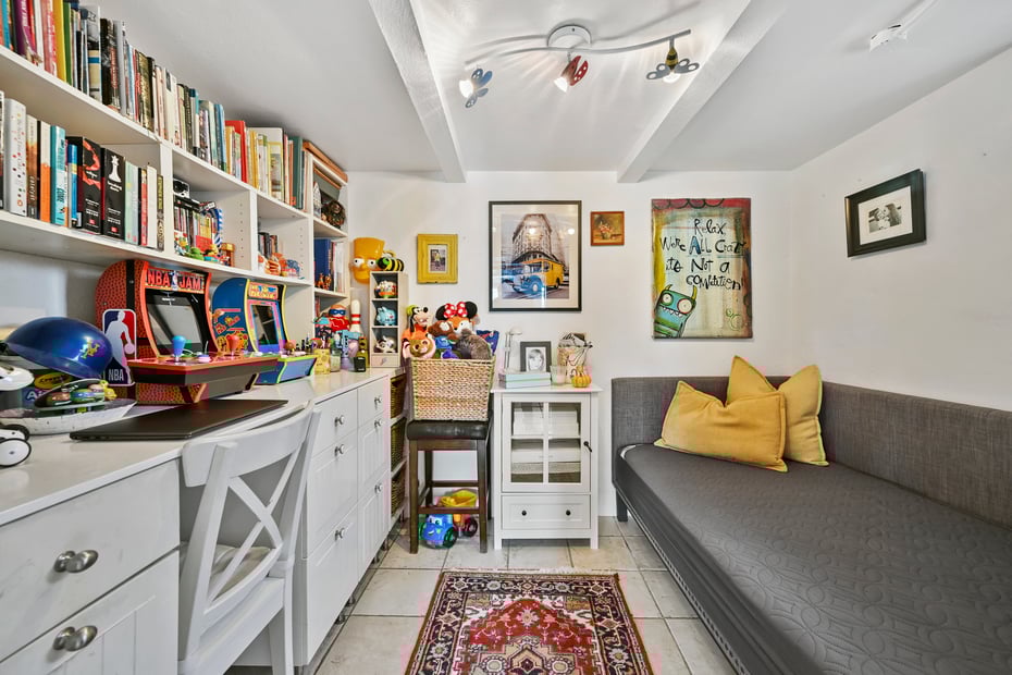 35 Euclid Avenue Photo 25