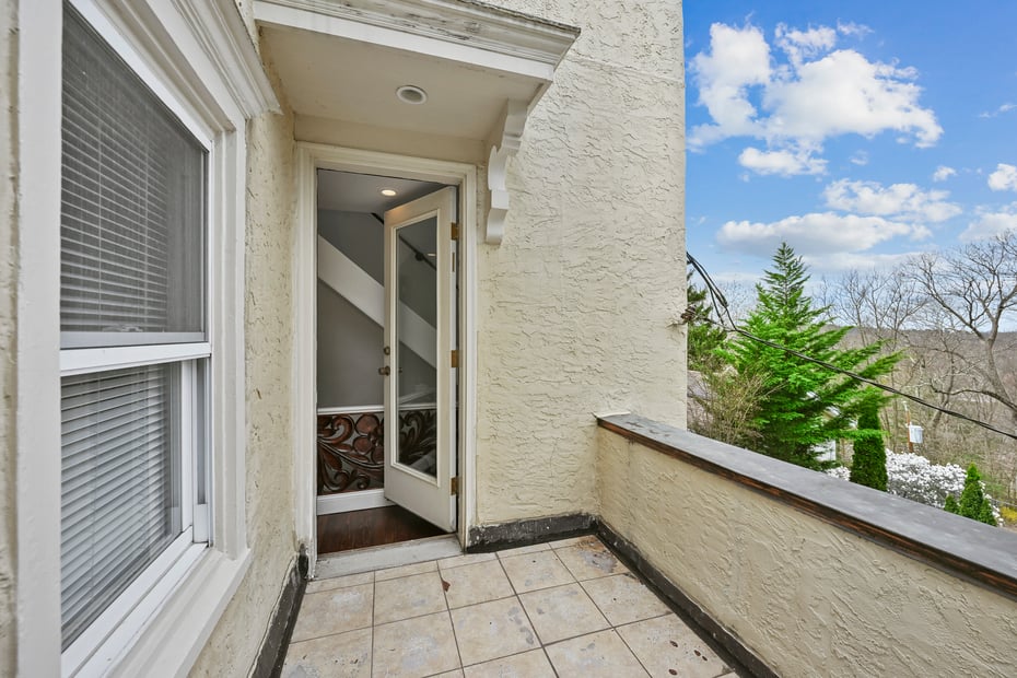 35 Euclid Avenue Photo 44