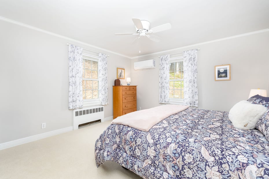 11 Sheldon Lane Photo 13