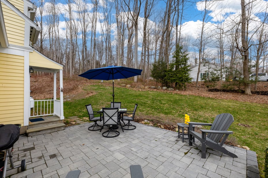 11 Sheldon Lane Photo 27