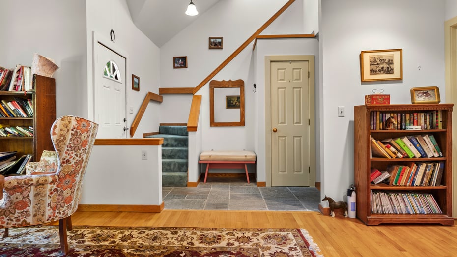 1 Cornwall Dr Photo 13