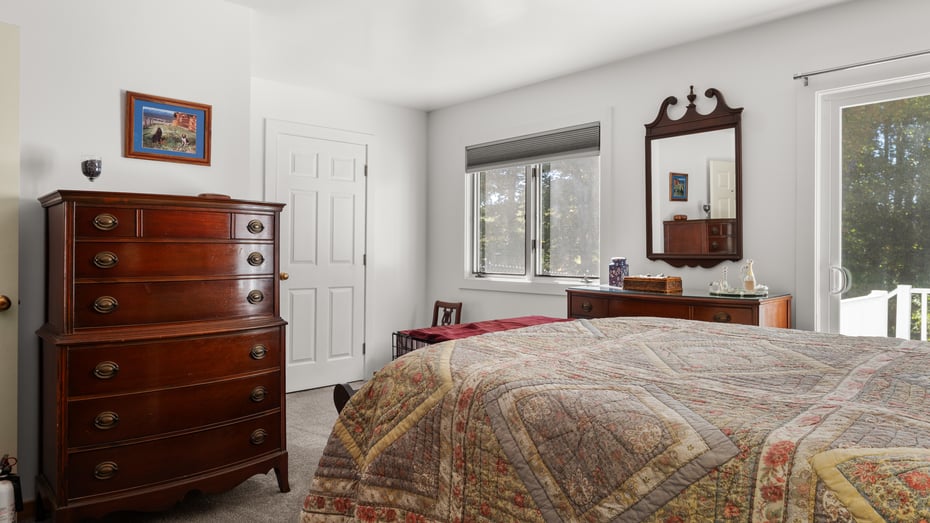 1 Cornwall Dr Photo 25