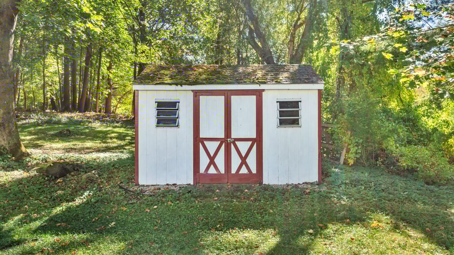 1 Cornwall Dr Photo 36