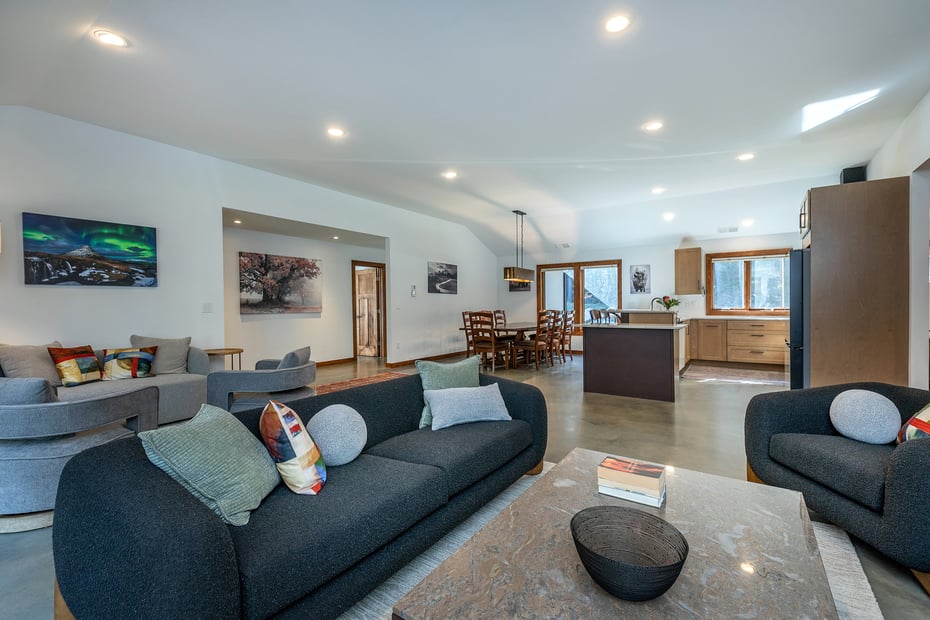 6 Kubish Road Photo 12