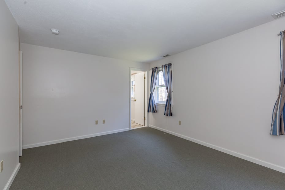 26 Woodside Drive Photo 24