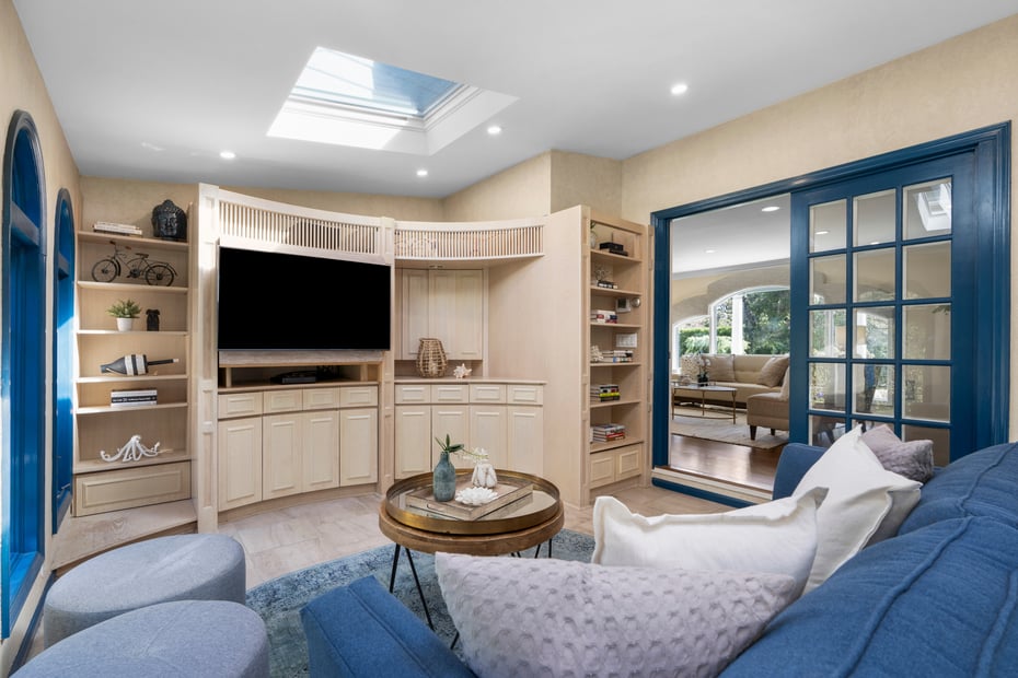 720 Claflin Avenue Photo 10