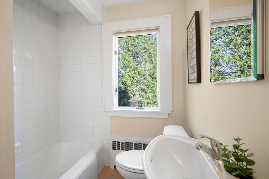 720 Claflin Avenue Photo 19