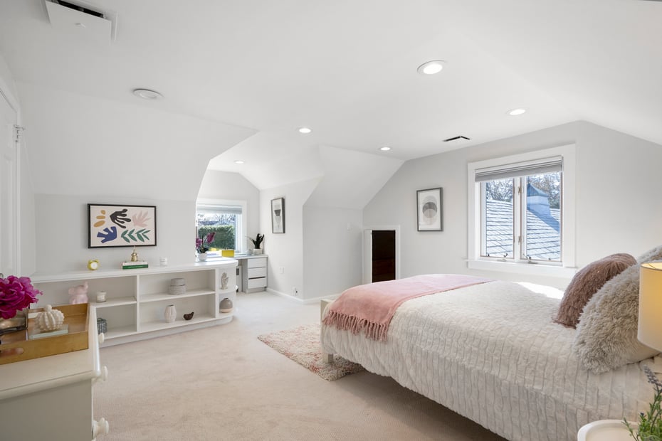 720 Claflin Avenue Photo 33