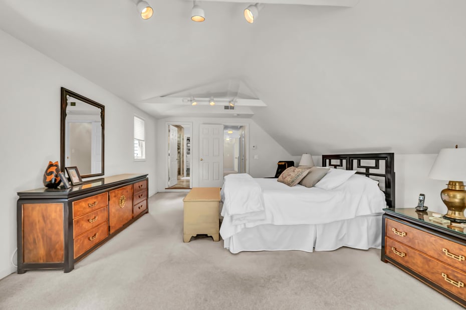 54 Bear Run Photo 28