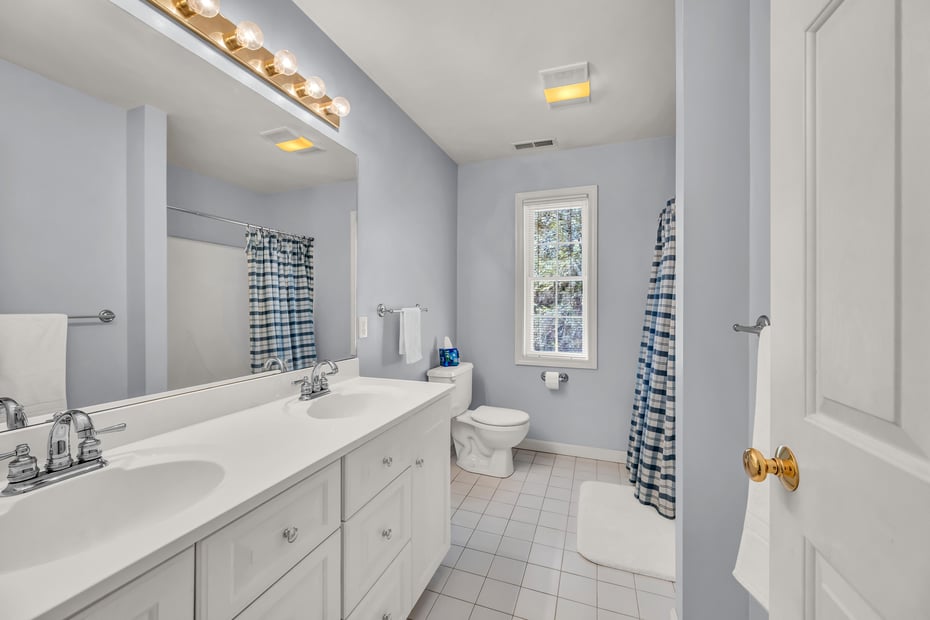 54 Bear Run Photo 36