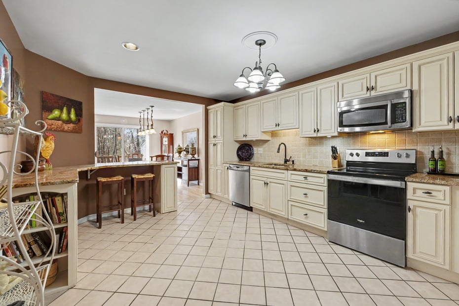 6 Sullivan Farm Photo 9