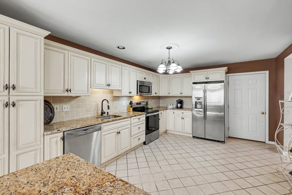 6 Sullivan Farm Photo 8