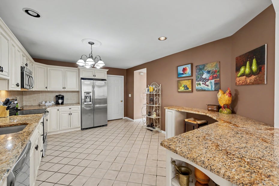 6 Sullivan Farm Photo 10