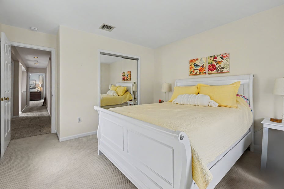 6 Sullivan Farm Photo 20