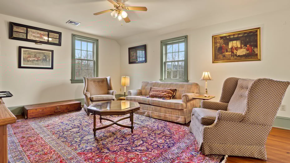 260 Maple Ave Photo 21