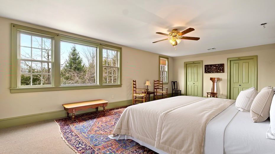 260 Maple Ave Photo 22