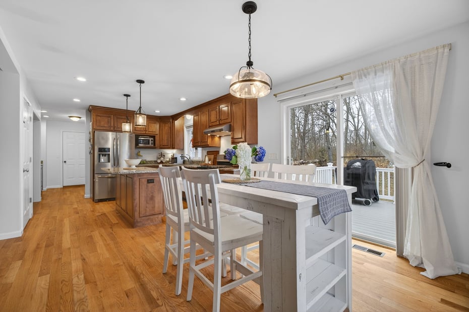 5 Tom Allyn Court Photo 10