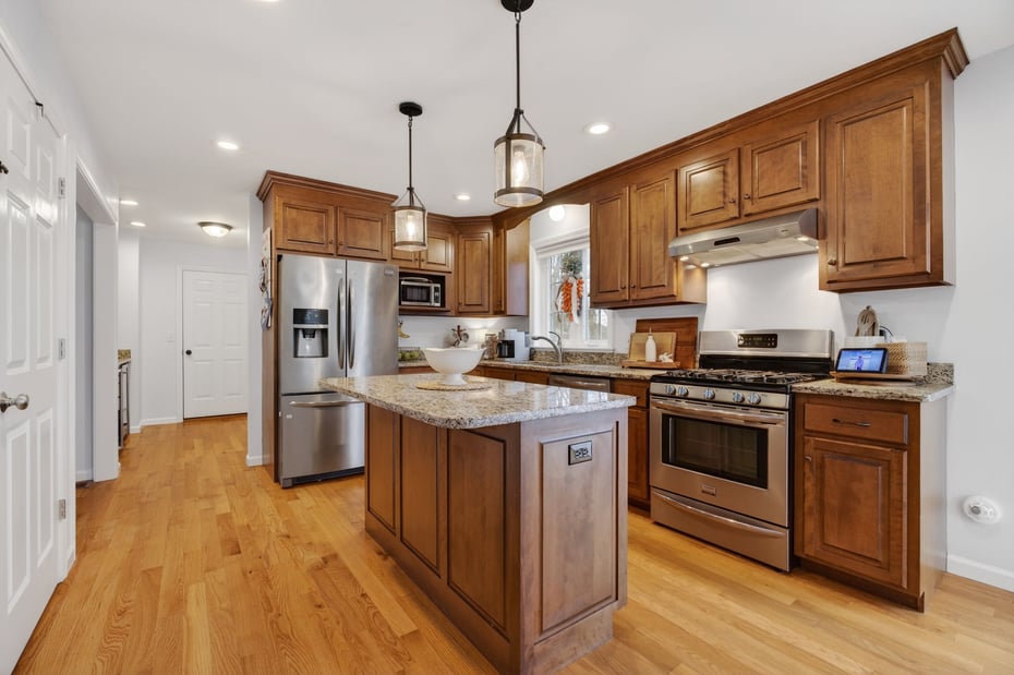 5 Tom Allyn Court Photo 13