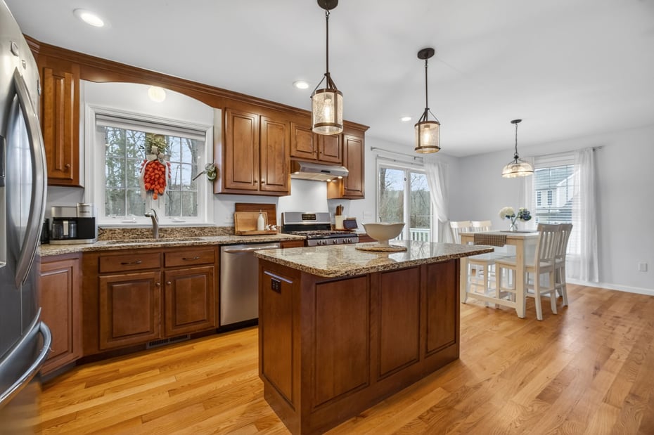 5 Tom Allyn Court Photo 14